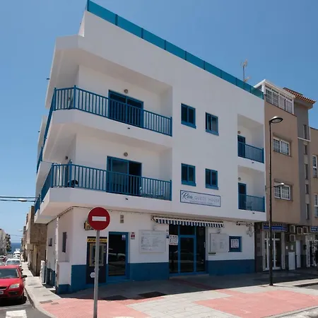 House Abrigos Hostel Los Abrigos