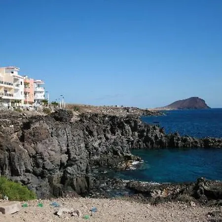House Abrigos 阿布里斯
