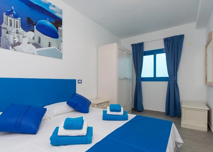 House Abrigos Ostello Los Abrigos