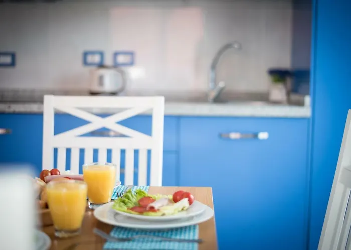 House Abrigos Ostello *