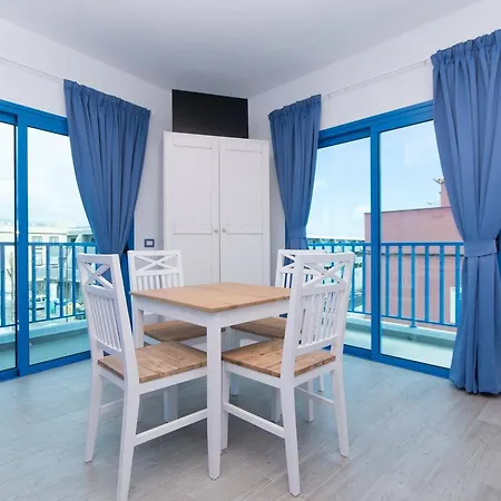 House Abrigos لوس أبريغوس